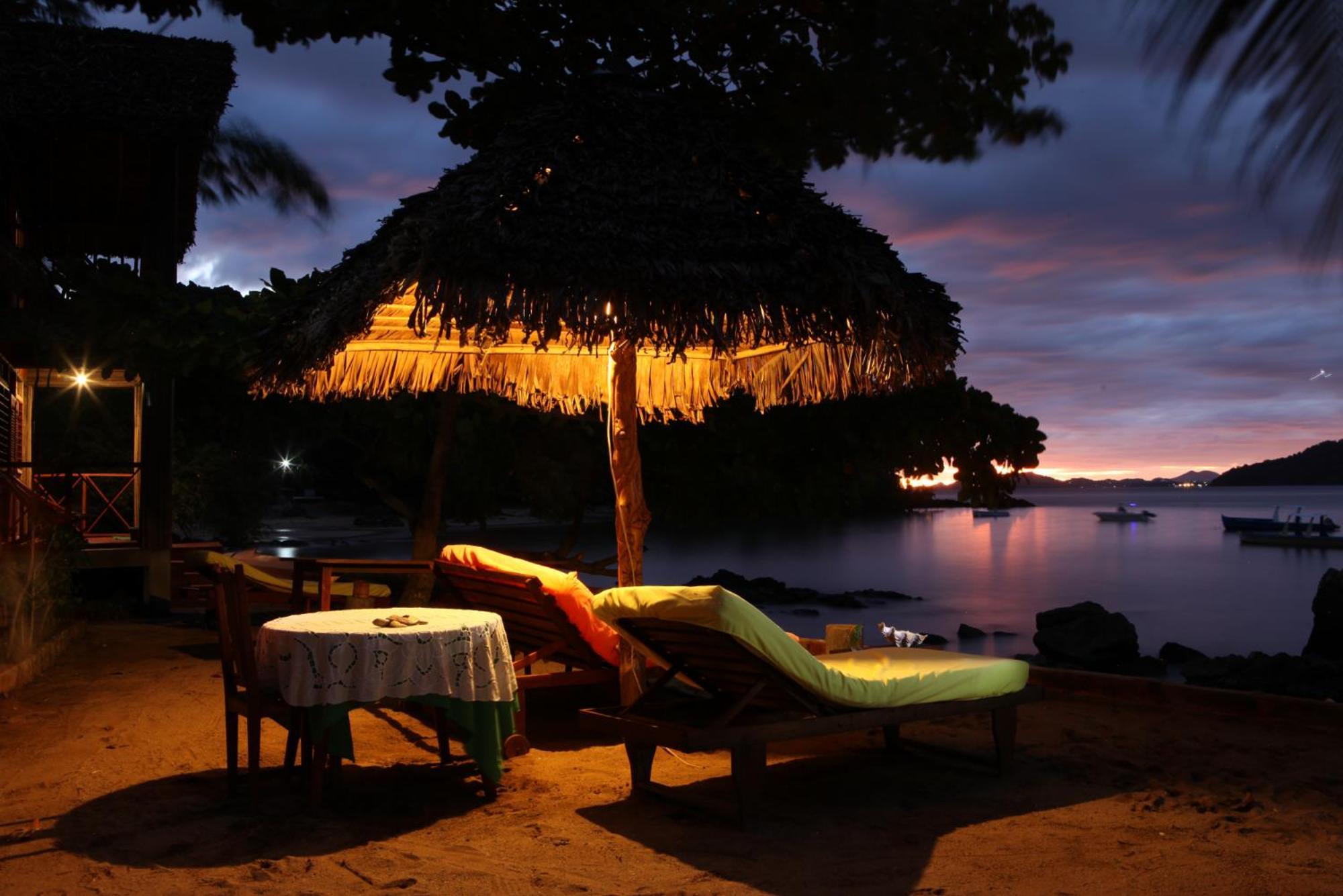 Floraly Komba Hotel - Nosy Komba Bagian luar foto