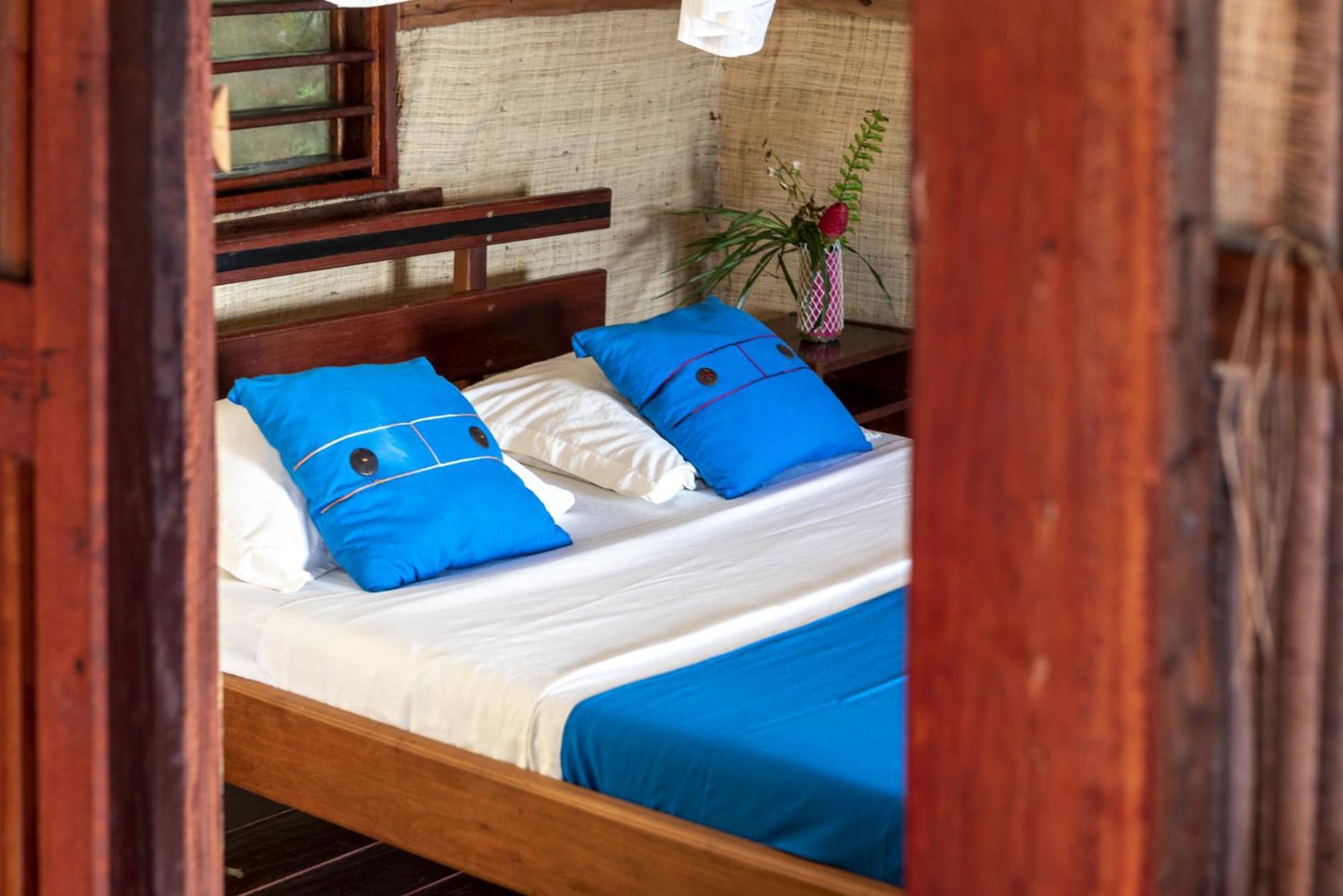 Floraly Komba Hotel - Nosy Komba Bagian luar foto